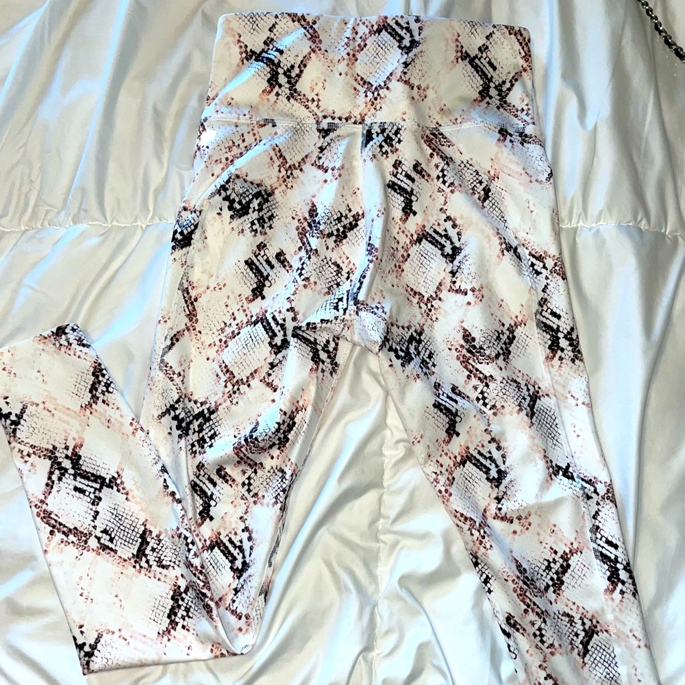 Fabletics leggings!